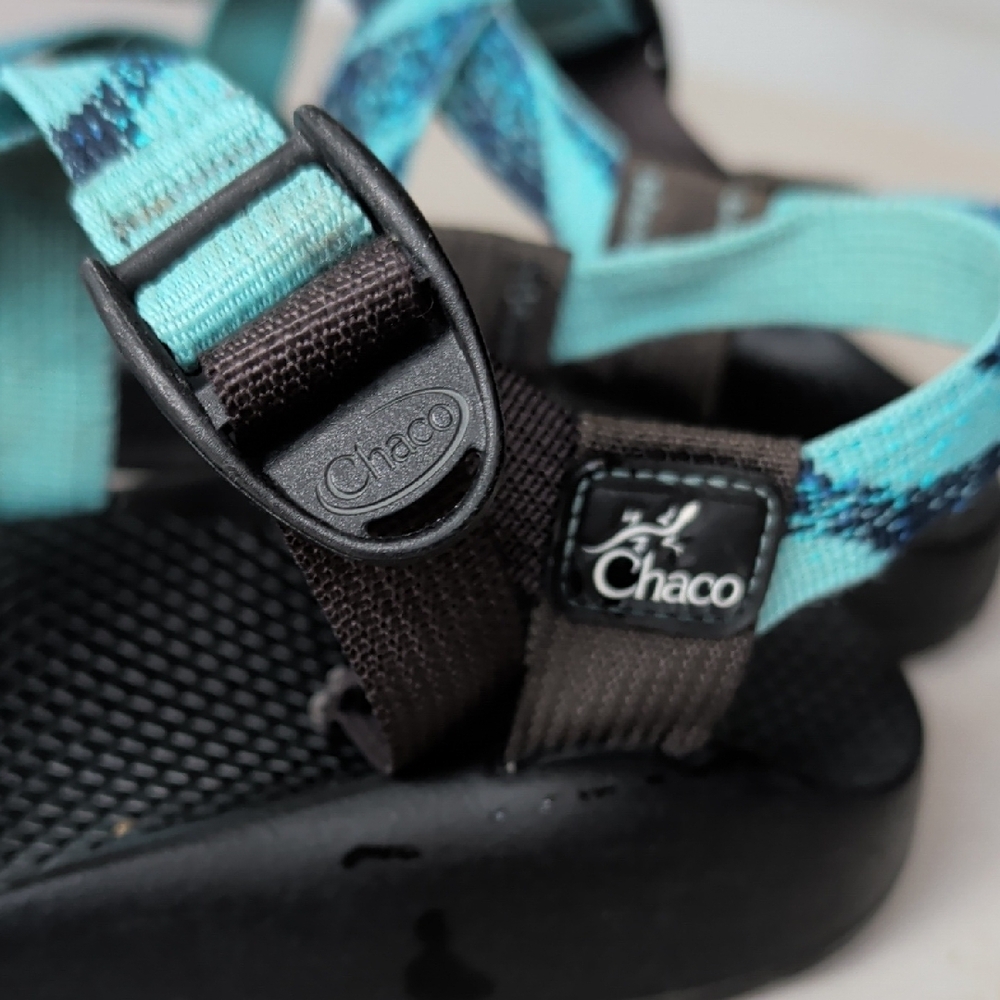Chaco Teal & Black Outdoor Sandals Women's SZ 10 Hiking Camping Walking Active - Picture 2 of 12